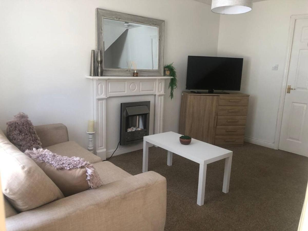 Bluebell House 2 Bedroom With Parking And Garden Scunthorpe Buitenkant foto